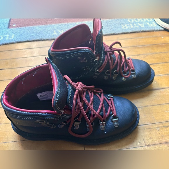 Danner GORE TEX Mountain Pass Arctic Night leather hiking boots vibram ice grip - Picture 2 of 14